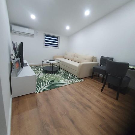 Mb Apartman Чаплина Экстерьер фото