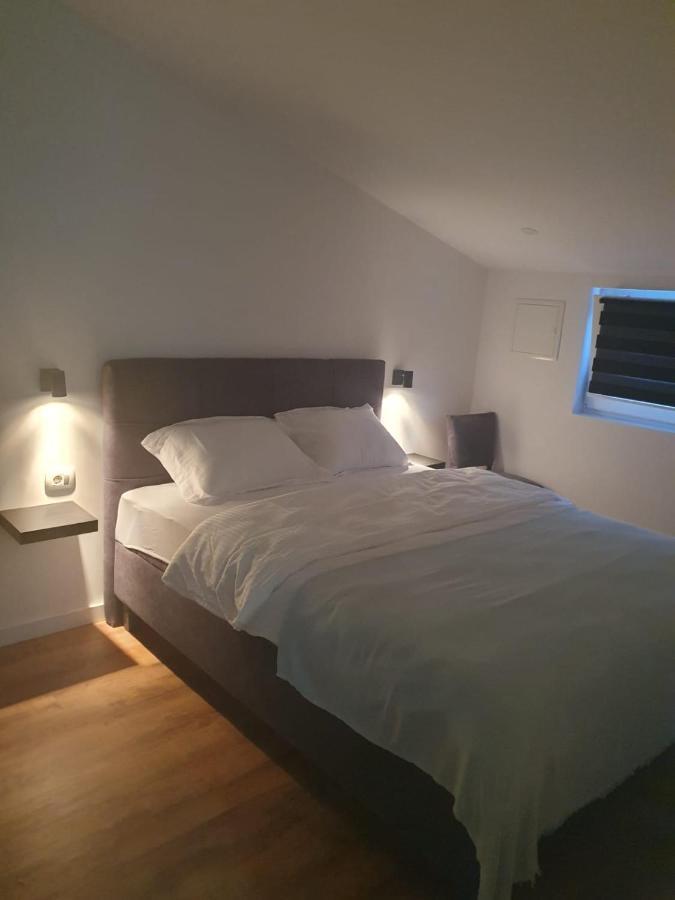 Mb Apartman Чаплина Экстерьер фото