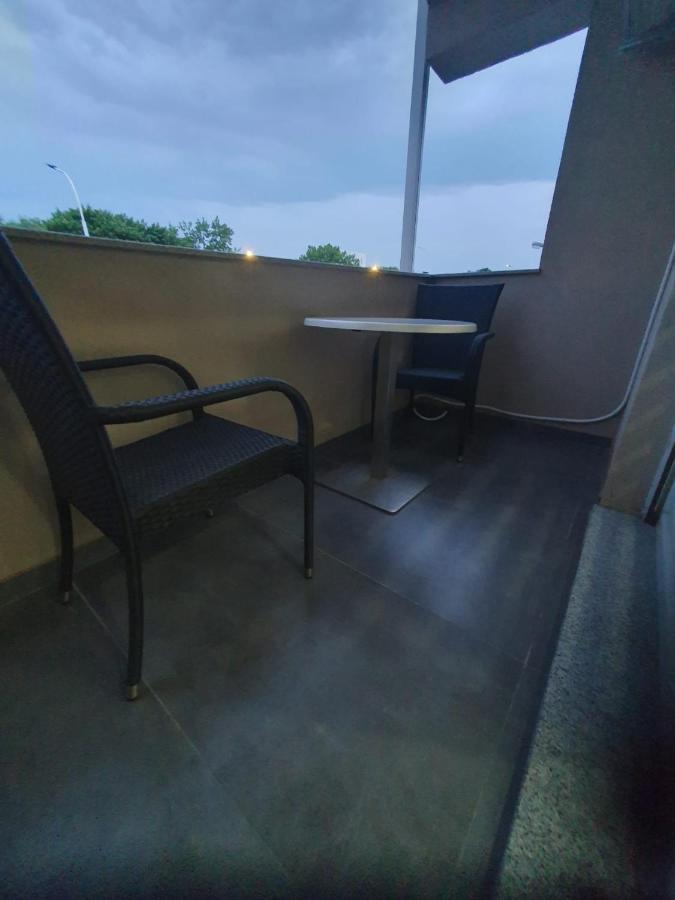 Mb Apartman Чаплина Экстерьер фото