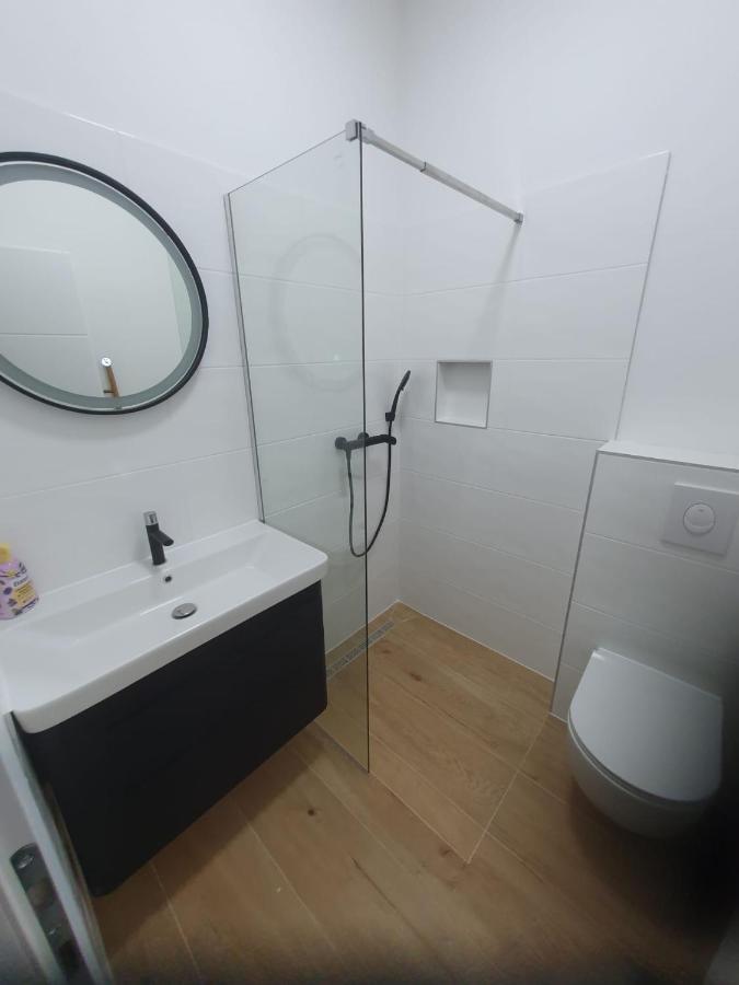 Mb Apartman Чаплина Экстерьер фото