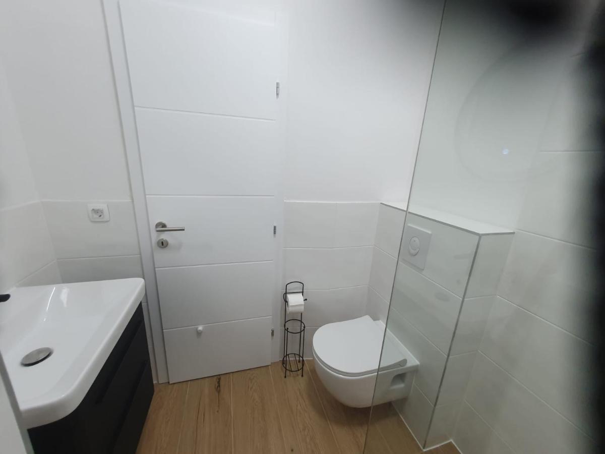 Mb Apartman Чаплина Экстерьер фото